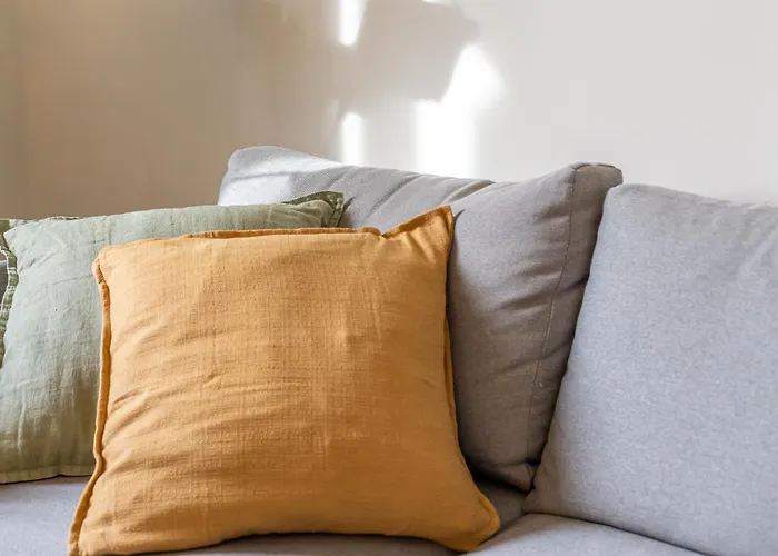 Iflat Vatican New Bright & Comfy 3 Bedroom Rom